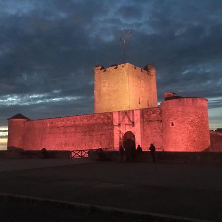 Appt Fouras Centre Ville 50M De La Mer Экстерьер фото