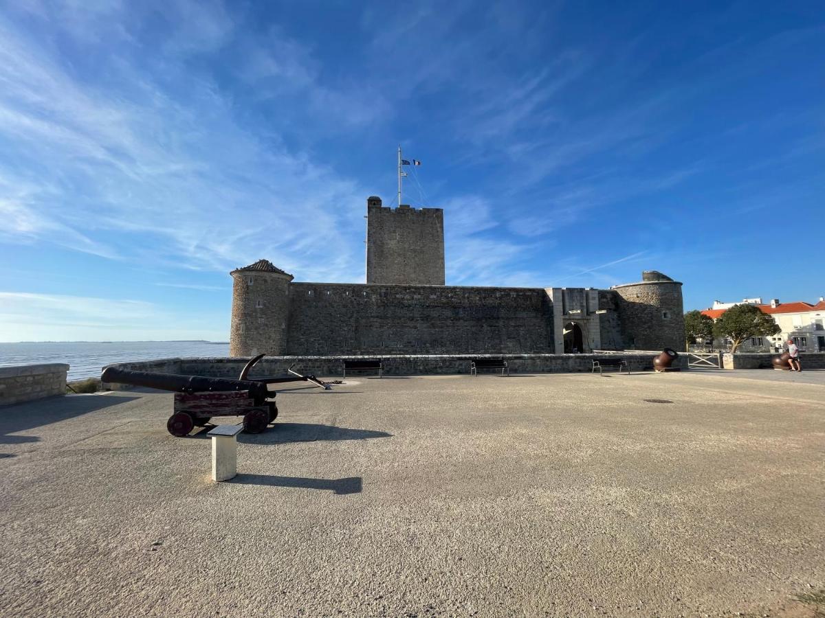 Appt Fouras Centre Ville 50M De La Mer Экстерьер фото